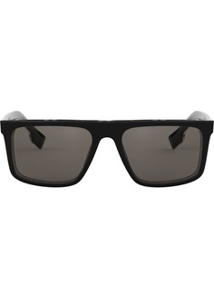 Burberry Eyewear солнцезащитные очки в прямоугольной оправе