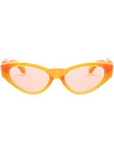 Versace Eyewear солнцезащитные очки в овальной оправе
