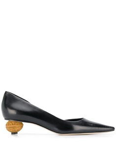 Loewe pointed pumps