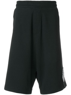 McQ Alexander McQueen спортивные шорты с нашивкой логотипа