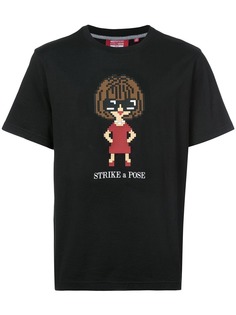 Mostly Heard Rarely Seen 8-Bit футболка Strike a Pose