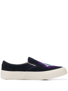 YMC слипоны с вышивкой