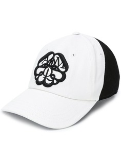 Alexander McQueen кепка с нашивкой-логотипом