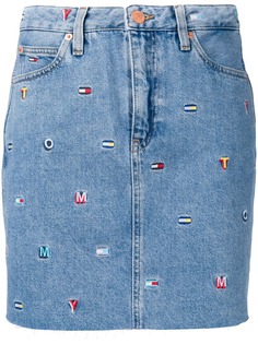 Tommy Jeans джинсовая юбка с вышитым логотипом