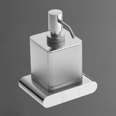 Дозатор для жидкого мыла Art&Max
