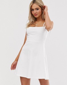 Сарафан с квадратным вырезом и бретельками на завязках ASOS DESIGN - Белый