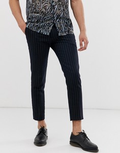 Укороченные зауженные брюки в тонкую полоску Twisted Tailor - Темно-синий