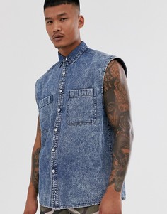 Джинсовая oversize-рубашка без рукавов с эффектом кислотной стирки ASOS DESIGN - Синий