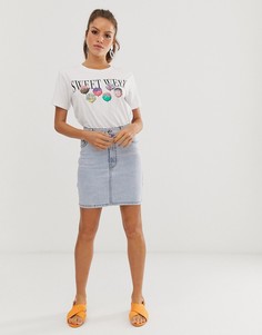 Светлая джинсовая юбка с эффектом кислотной стирки Stradivarius - Синий