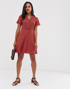 Короткое приталенное платье-рубашка с геометрическим принтом Daisy Street - Мульти