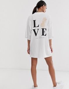 Белое платье-футболка с принтом love сзади Missguided - Черный