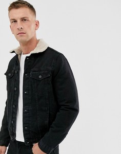 Выбеленная черная джинсовая куртка с подкладкой из искусственного меха New Look - Черный