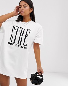 Платье-футболка в стиле oversize с логотипом Couture Club - Белый