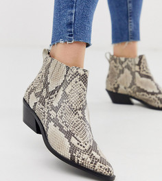 Кожаные ботинки челси для широкой стопы в стиле вестерн со змеиным принтом ASOS DESIGN - Adelaide - Мульти