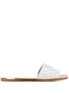 Bottega Veneta плетеные сандалии