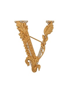 Versace брошь в форме буквы V