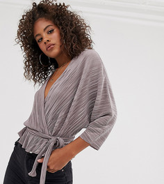 Плиссированный топ с запахом и завязкой сбоку ASOS DESIGN Tall - Фиолетовый