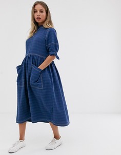 Свободное фактурное платье миди с завязками на рукавах ASOS DESIGN - Синий