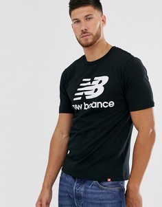 Черная футболка с большим логотипом New Balance - Серый