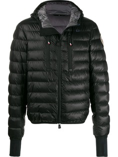 Категория: Короткие пуховики Moncler Grenoble