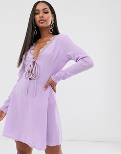 Сиреневое короткое приталенное платье с кружевной отделкой Missguided - Фиолетовый