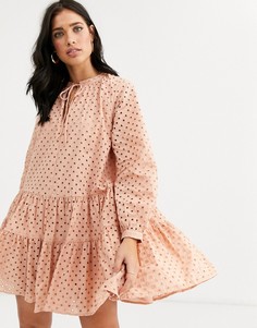 Ярусное платье-трапеция мини с вышивкой ришелье ASOS DESIGN - Розовый