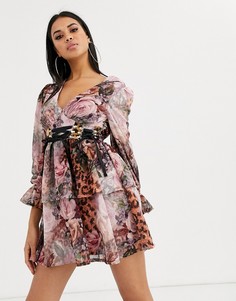 Короткое приталенное платье с ярусной юбкой, корсетной отделкой, цветочным и леопардовым принтом Missguided - Мульти