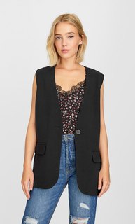 Однотонный жилет оверсайз Stradivarius