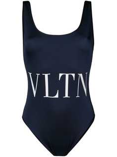 Valentino слитный купальник с принтом VLNT