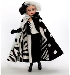 Коллекционная кукла Madame Alexander Круэлла де Виль 25 см
