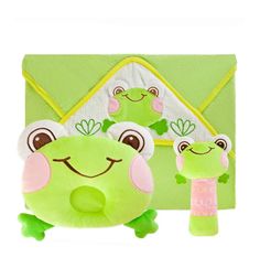 Подарочный набор Жирафики Забавный лягушонок (полотенце, погремушка, подушка)