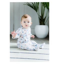 Ползунки Lucky Child Кролики, цвет: белый/голубой