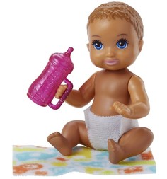 Игровой набор Barbie Ребенок с аксессуарами, с коричневыми волосами 6.5 см