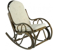 Кресло-качалка из ротанга Vinotti