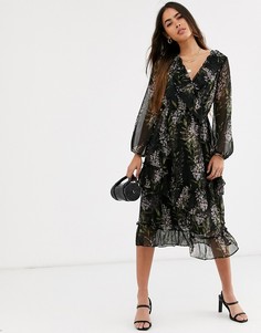 Платье макси с цветочным принтом и оборкой River Island - Черный