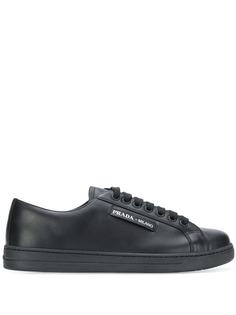 Prada кроссовки с логотипом