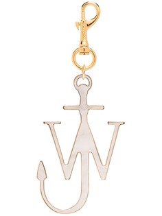 JW Anderson брелок с металлическим логотипом