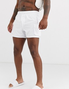 Белые короткие шорты для плавания с карманами в стиле милитари ASOS DESIGN - Белый
