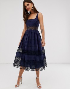 Платье миди для выпускного с квадратным вырезом и вышивкой ришелье ASOS DESIGN - Темно-синий
