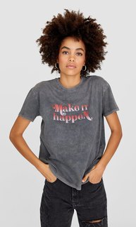 Футболка с аппликациями Stradivarius