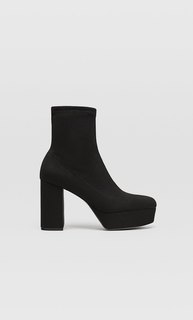 Ботильоны из эластичной ткани на платформе Stradivarius