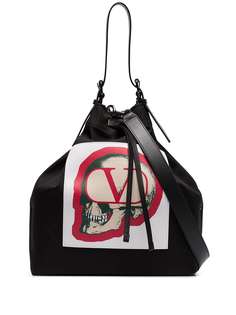 Valentino Garavani сумка-мешок из коллаборации с Undercover