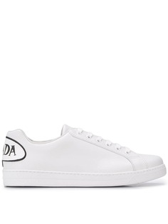 Prada кеды с нашивками