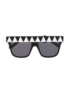 Stella McCartney Kids солнцезащитные очки в оправе с геометричным узором