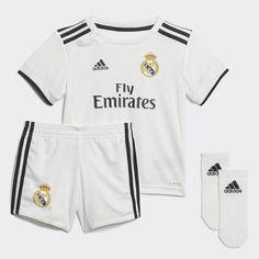 Комплект: футболка и шорты Реал Мадрид adidas Performance