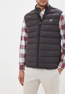 Категория: Утепленные жилеты Fred Perry