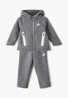 Костюм спортивный Nike 