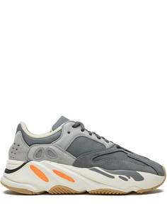 adidas YEEZY кроссовки Yeezy Boost 700