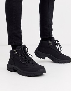 Черные походные ботинки на массивной подошве New Look