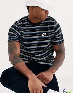 Черная футболка в полоску Nike